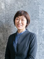 春原 真起子